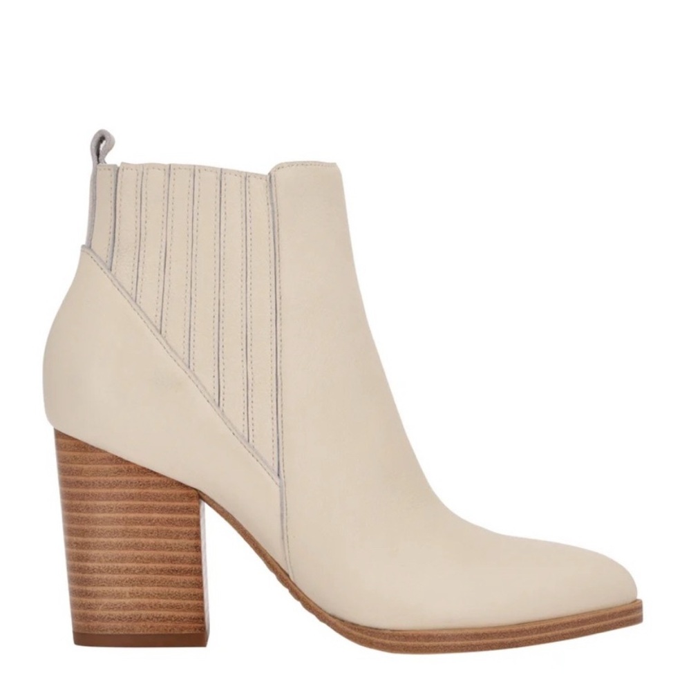 Marc Fisher LTD Ommie Pointed Toe Booties in Ivory, Women’s Size 11M